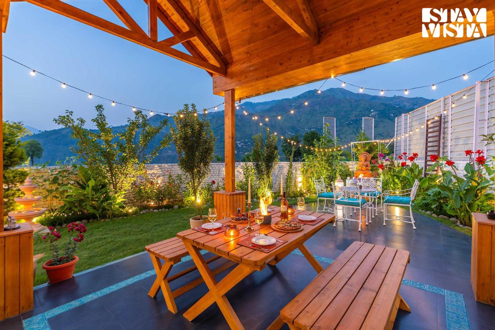 Stayvista At The Oakridge 4 Bhk Villa In Dharamshala With Jacuzzi & Balcony Chamba  Dış mekan fotoğraf