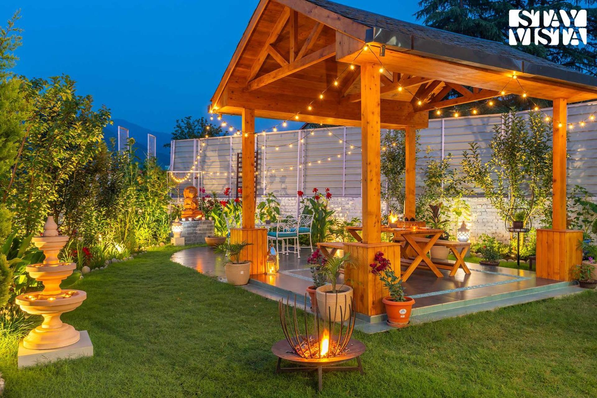Stayvista At The Oakridge 4 Bhk Villa In Dharamshala With Jacuzzi & Balcony Chamba  Dış mekan fotoğraf